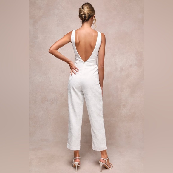 NWOT | Lulus | Exceptional Vision White Jacquard Removable Bow Jumpsuit | Sz M - Picture 2 of 10